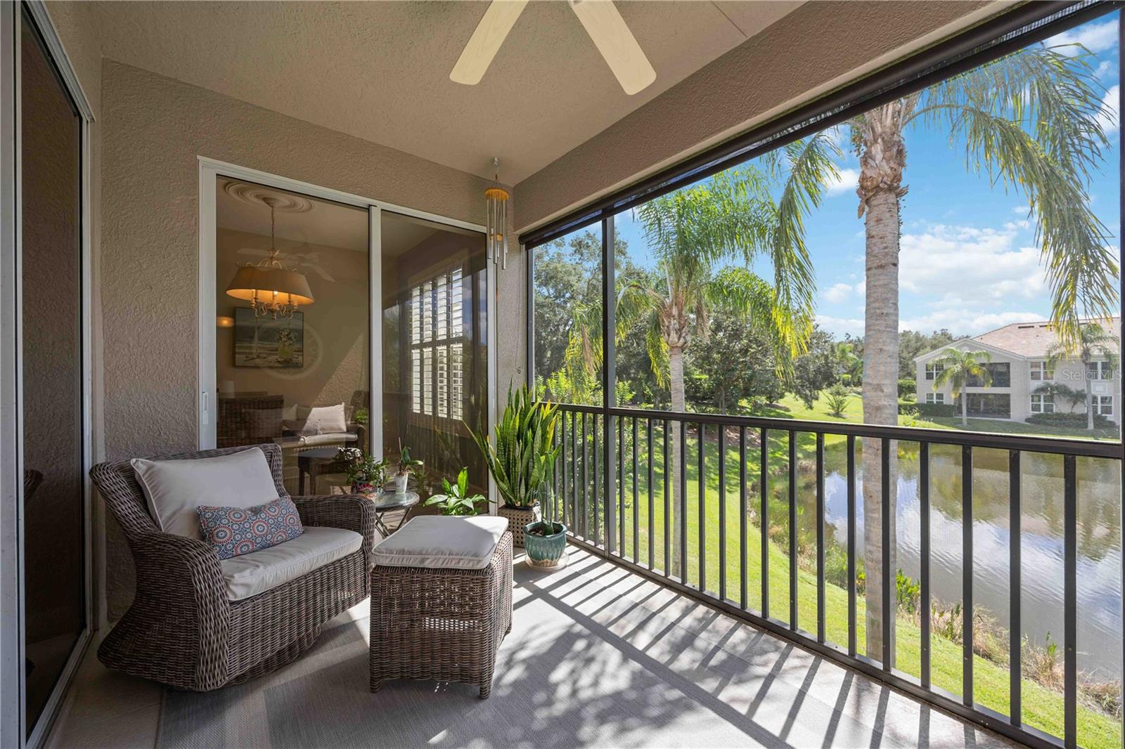 PARISIENNE GARDENS - Residential Lease