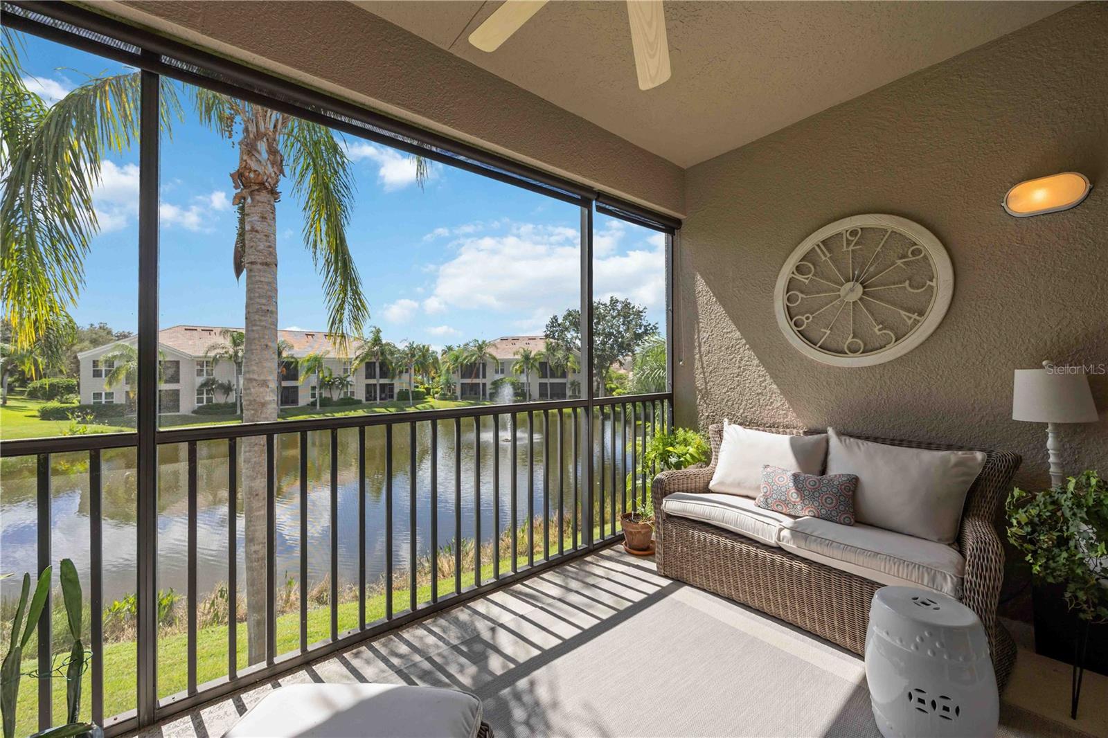 PARISIENNE GARDENS - Residential Lease