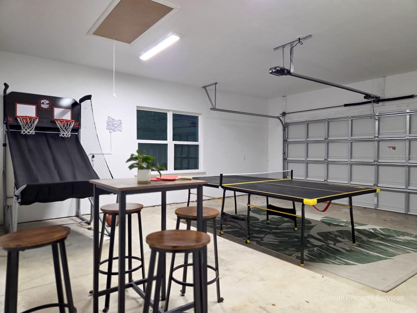 MINOR SUB POR - Residential Lease