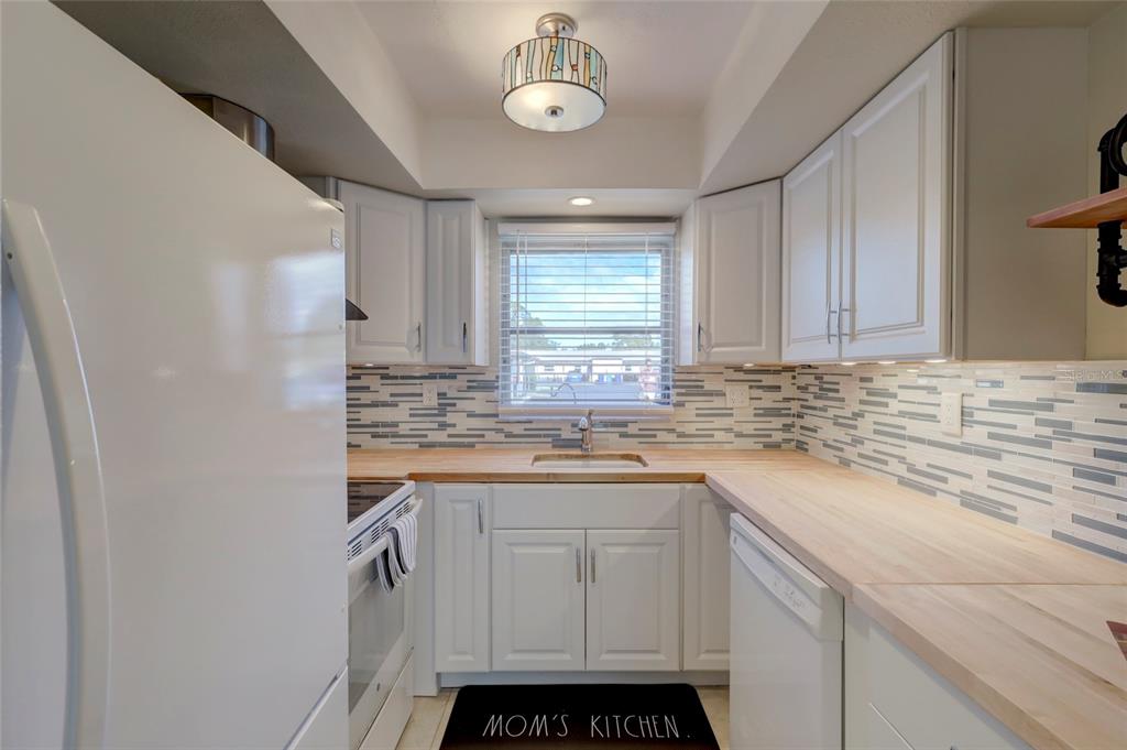 SWIFTON VILLAS SEC D - Residential