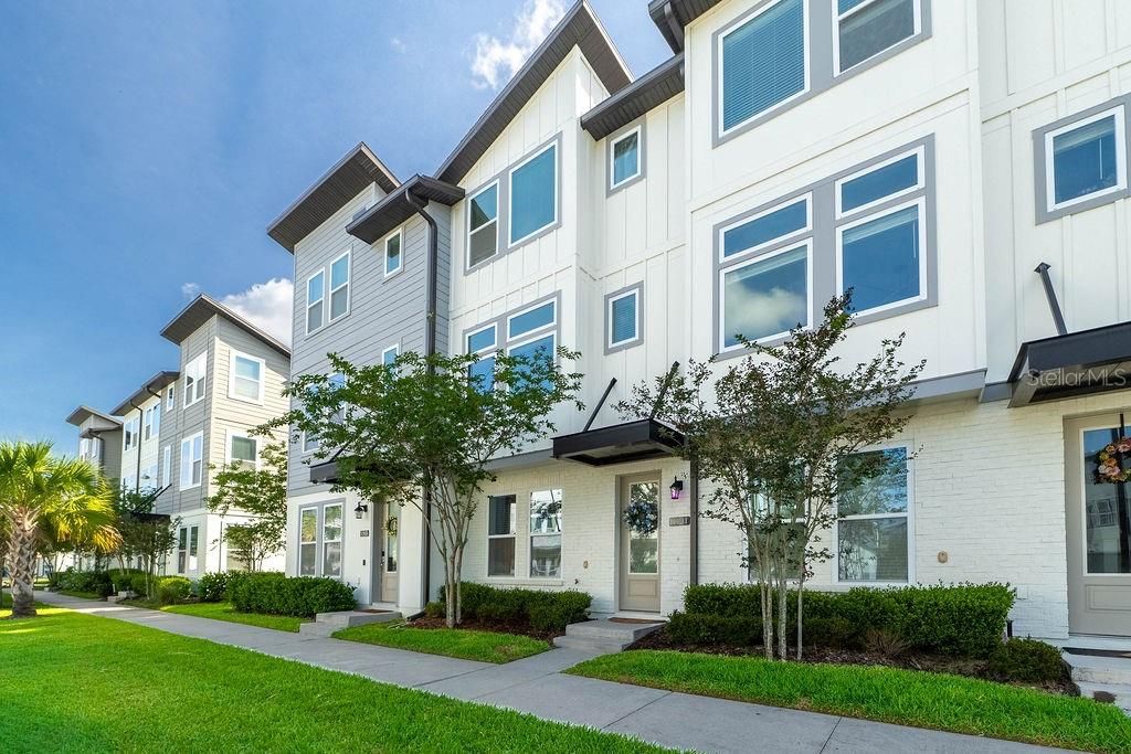 Photo of 12941 Gabor Avenue, Orlando, FL 32827 (MLS # O6402257)