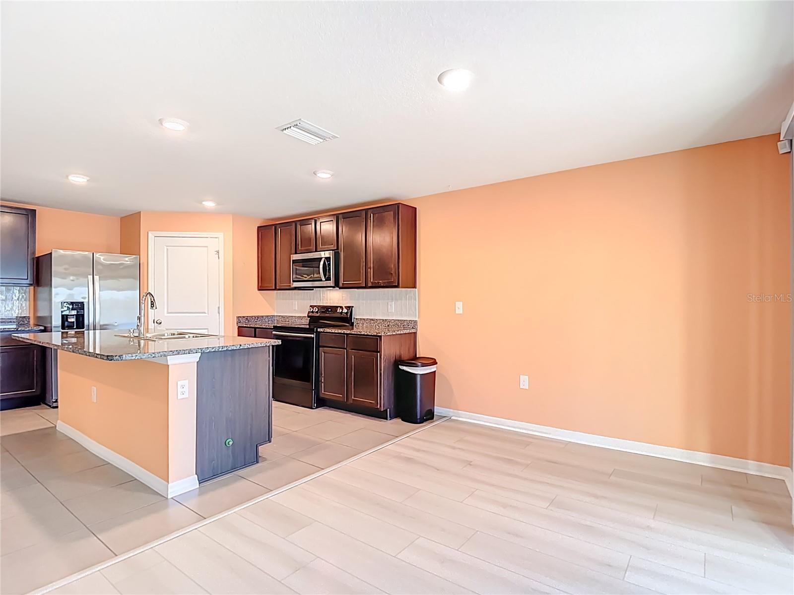 ZEPHYR LAKES SUB - Residential