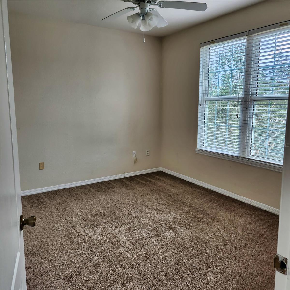 BELLA VILLINO III - Residential Lease