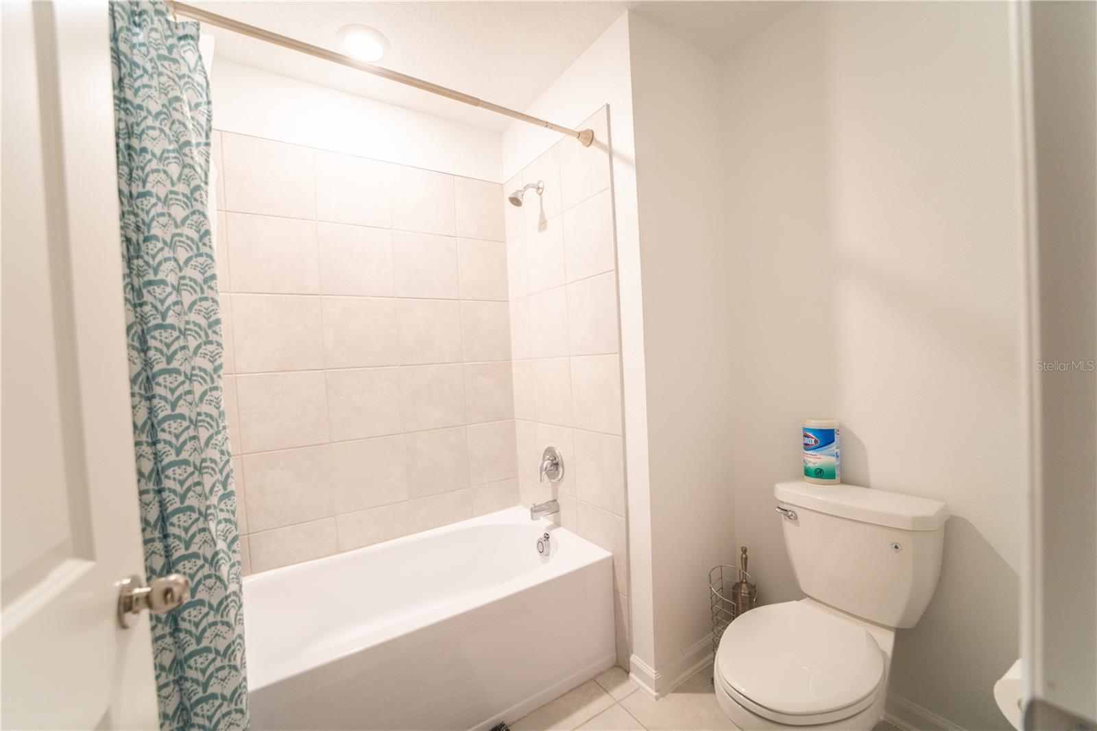STOREY CREEK PH 3B & 4 - Residential Lease