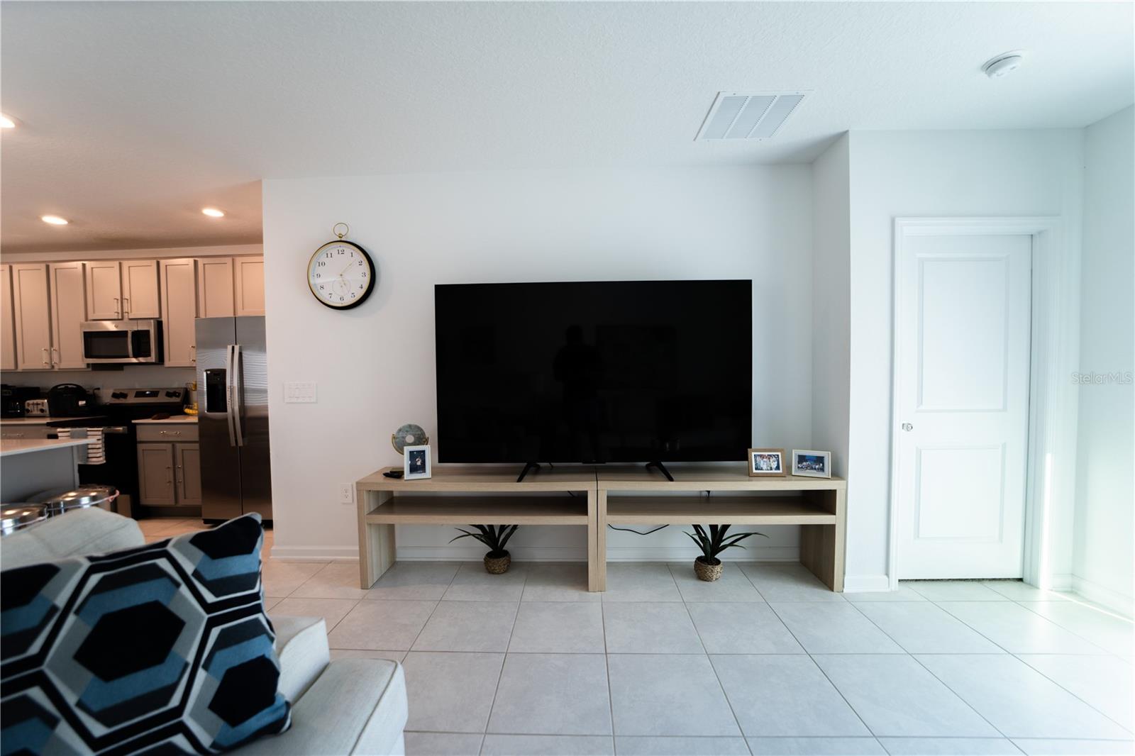 STOREY CREEK PH 3B & 4 - Residential Lease