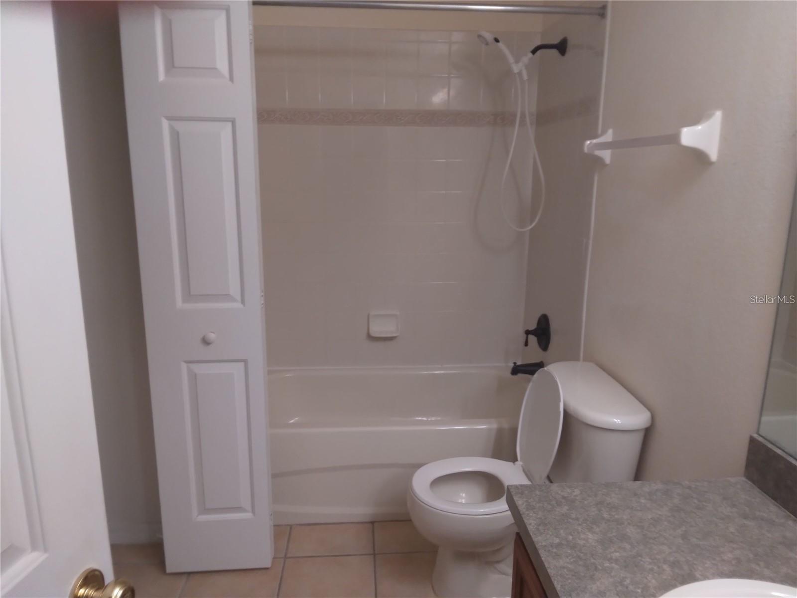 KINGS MILL - Residential Lease