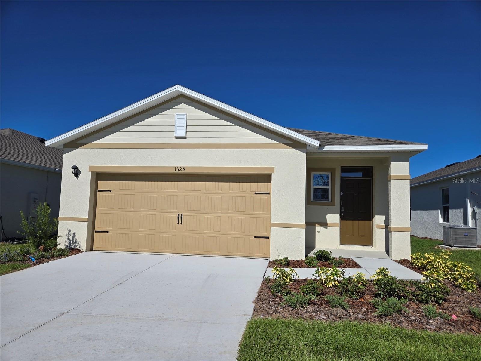 BRADBURY CREEK - Residential Lease