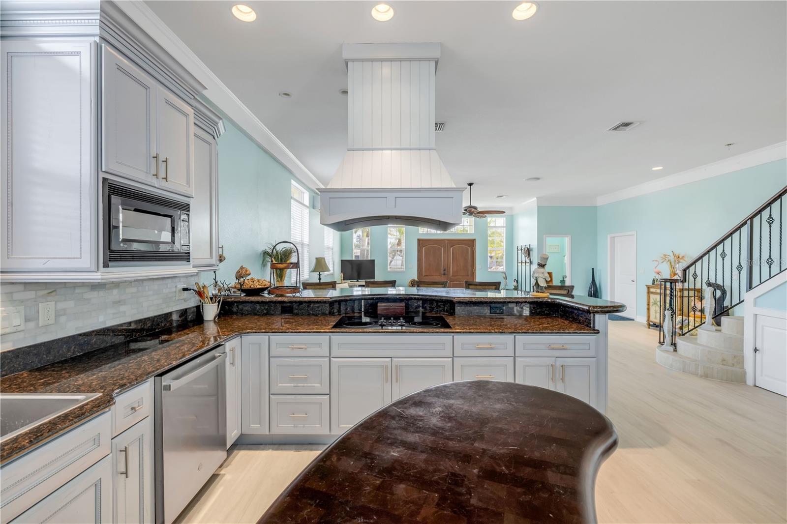 DETWILERS N 650 FT LT 02 16 17 34 NEW SMYRNA BEACH - Residential