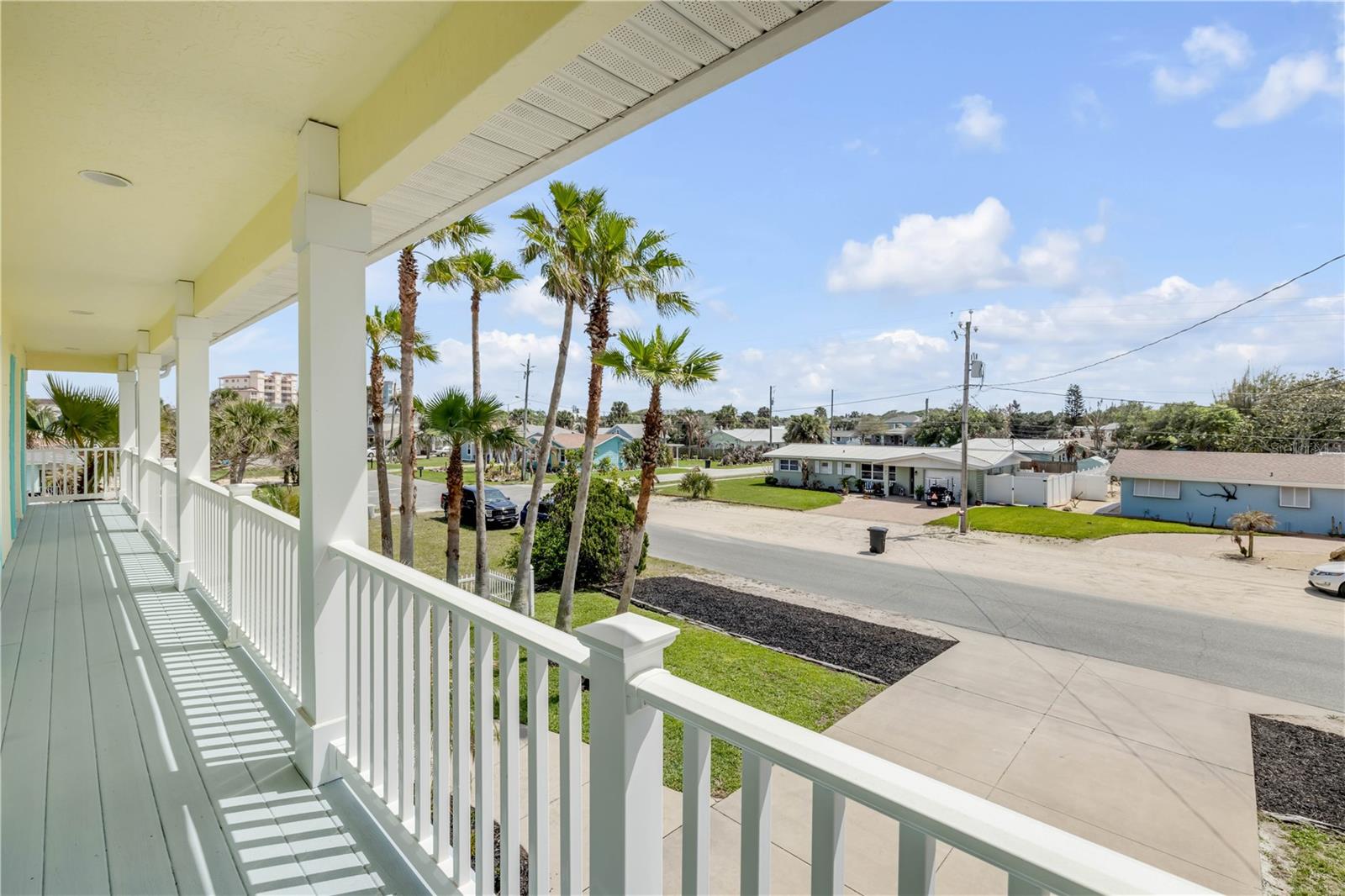 DETWILERS N 650 FT LT 02 16 17 34 NEW SMYRNA BEACH - Residential