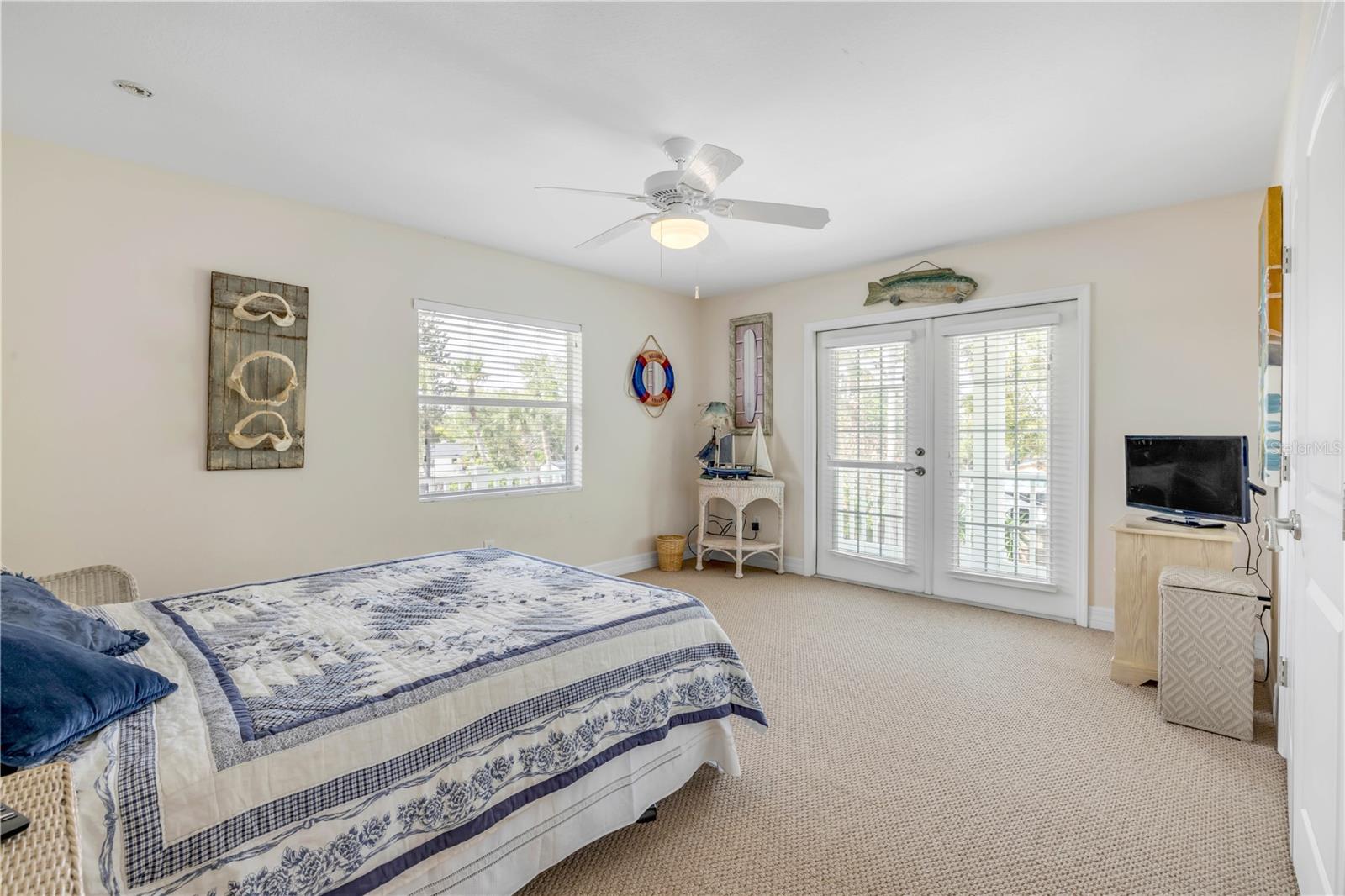 DETWILERS N 650 FT LT 02 16 17 34 NEW SMYRNA BEACH - Residential