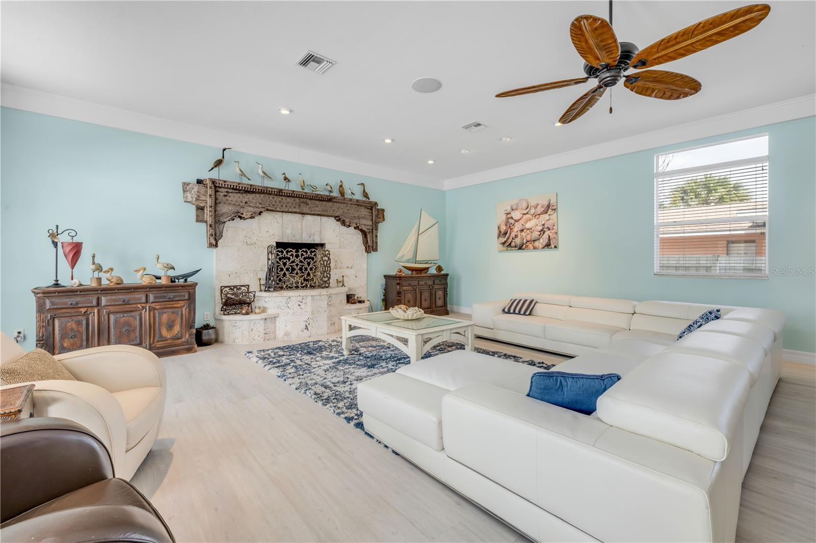 DETWILERS N 650 FT LT 02 16 17 34 NEW SMYRNA BEACH - Residential