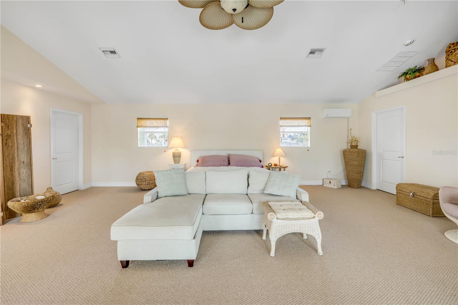 DETWILERS N 650 FT LT 02 16 17 34 NEW SMYRNA BEACH - Residential