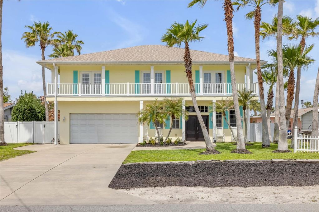 Photo of 708 Ocean Avenue, New Smyrna Beach, FL 32169 (MLS # NS1087834)