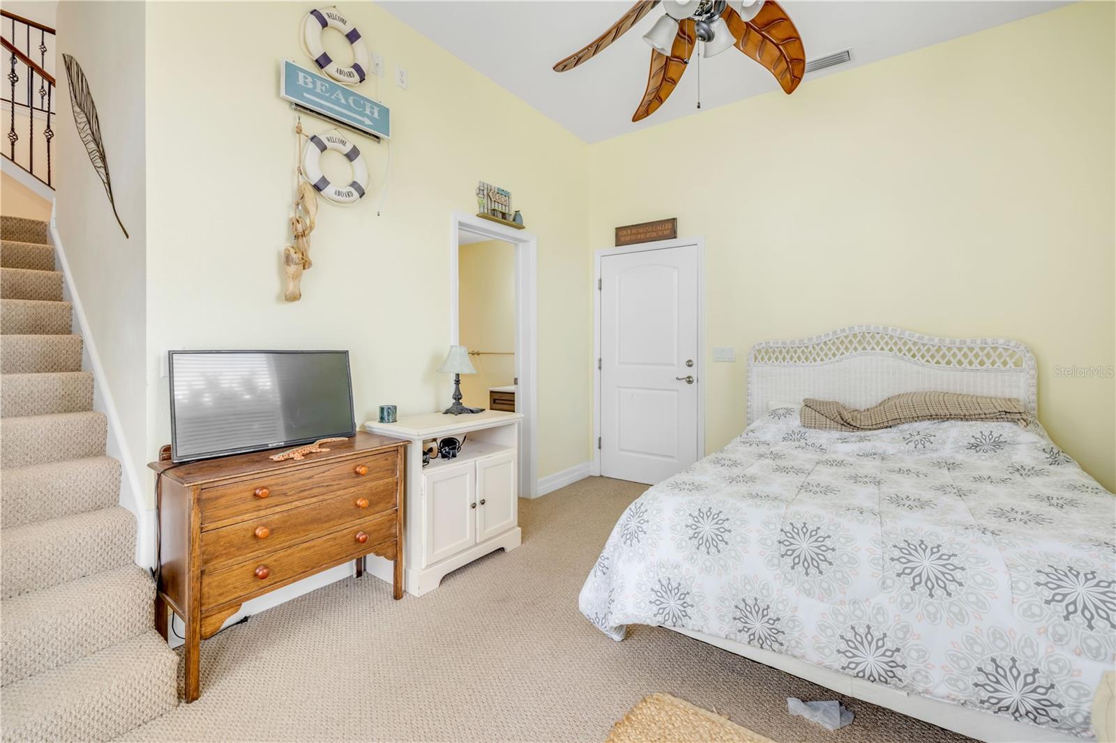 DETWILERS N 650 FT LT 02 16 17 34 NEW SMYRNA BEACH - Residential