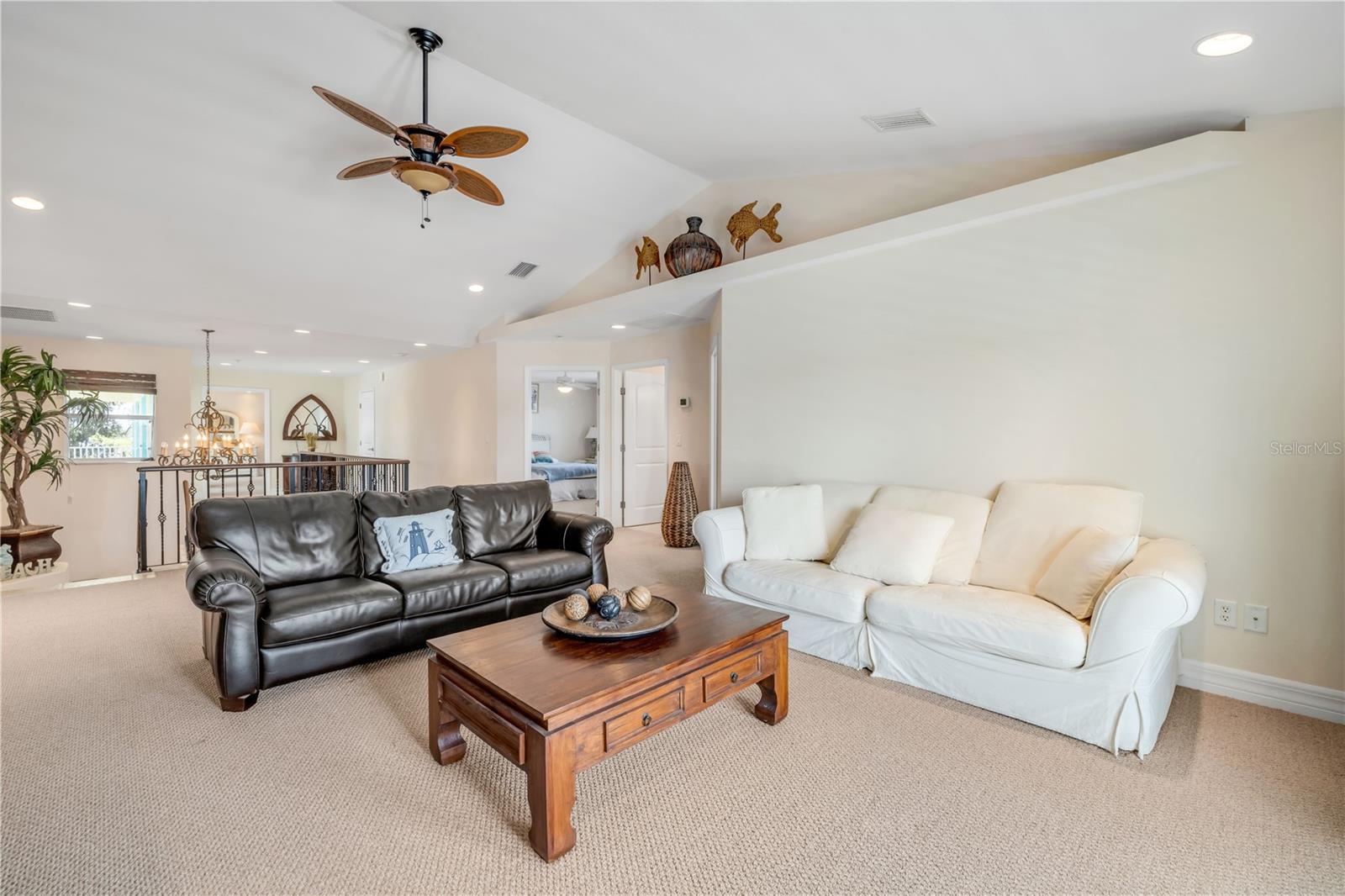 DETWILERS N 650 FT LT 02 16 17 34 NEW SMYRNA BEACH - Residential