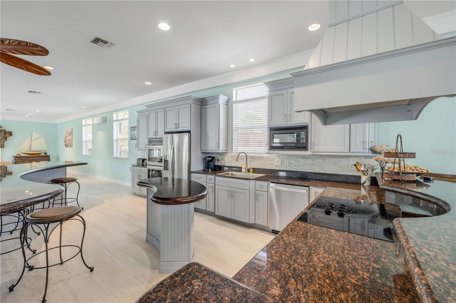 DETWILERS N 650 FT LT 02 16 17 34 NEW SMYRNA BEACH - Residential