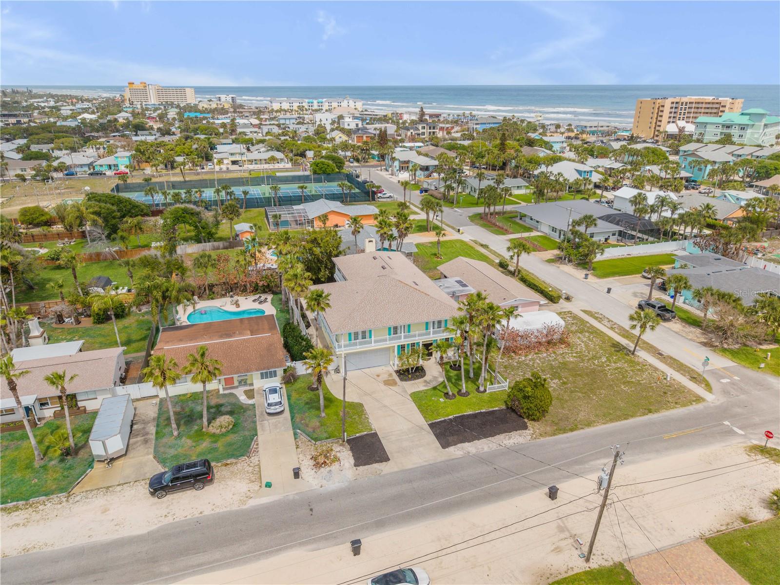 DETWILERS N 650 FT LT 02 16 17 34 NEW SMYRNA BEACH - Residential