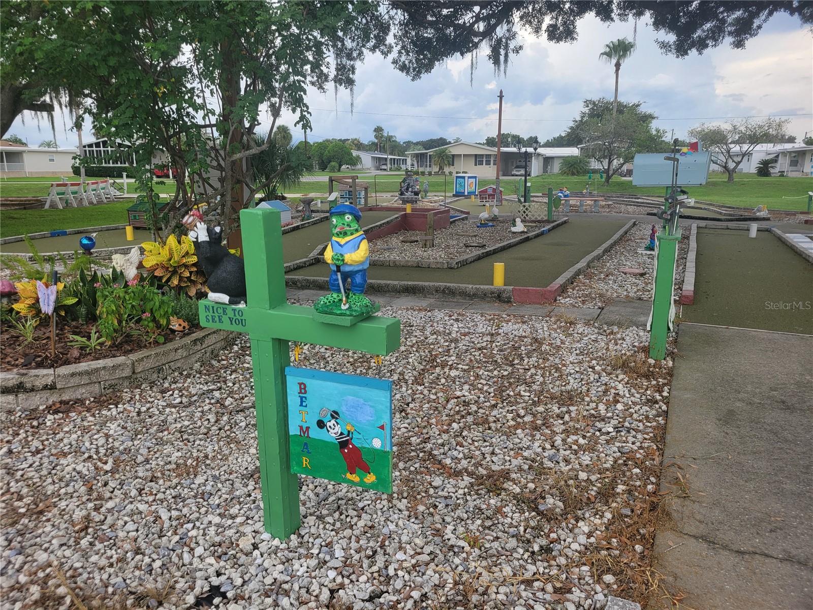 LAKE BETMAR ESTATES - Residential