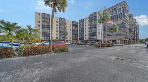 Photo of 2901 26th Street W #601, Bradenton, FL 34205 (MLS # A4663726)