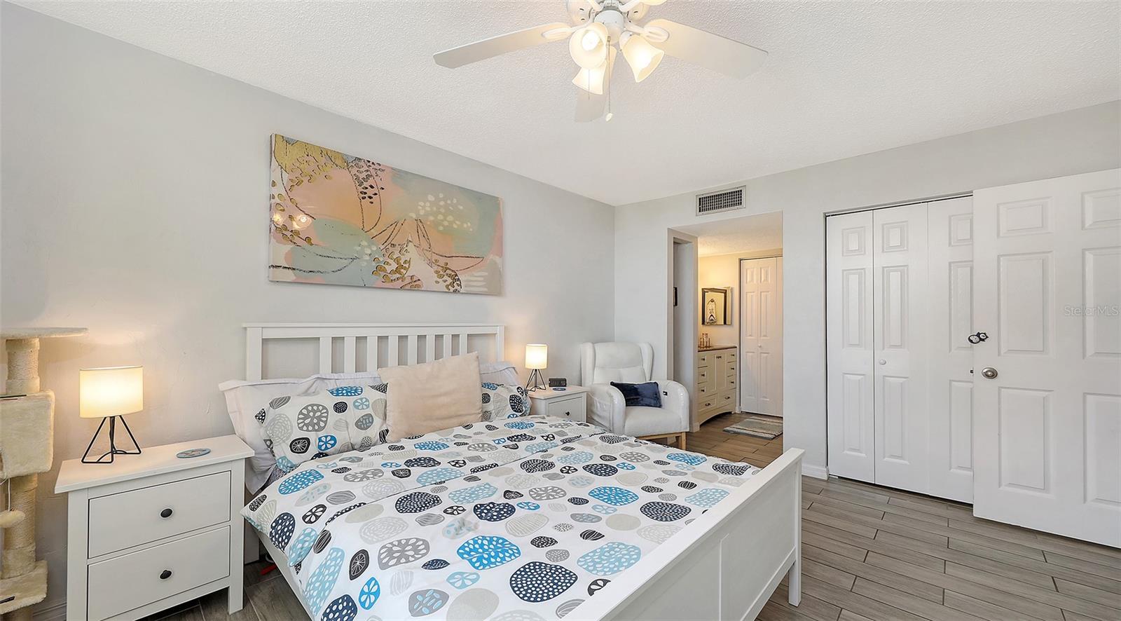 RAINTREE - Residential