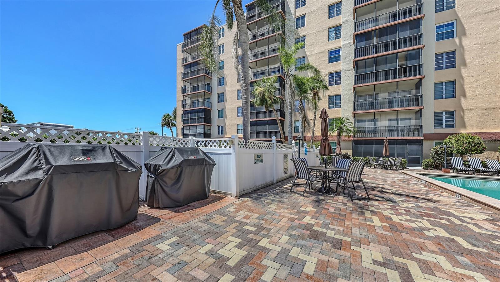 RAINTREE - Residential