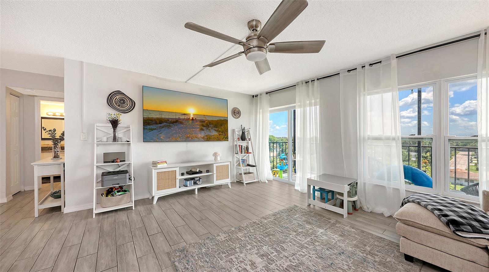 RAINTREE - Residential