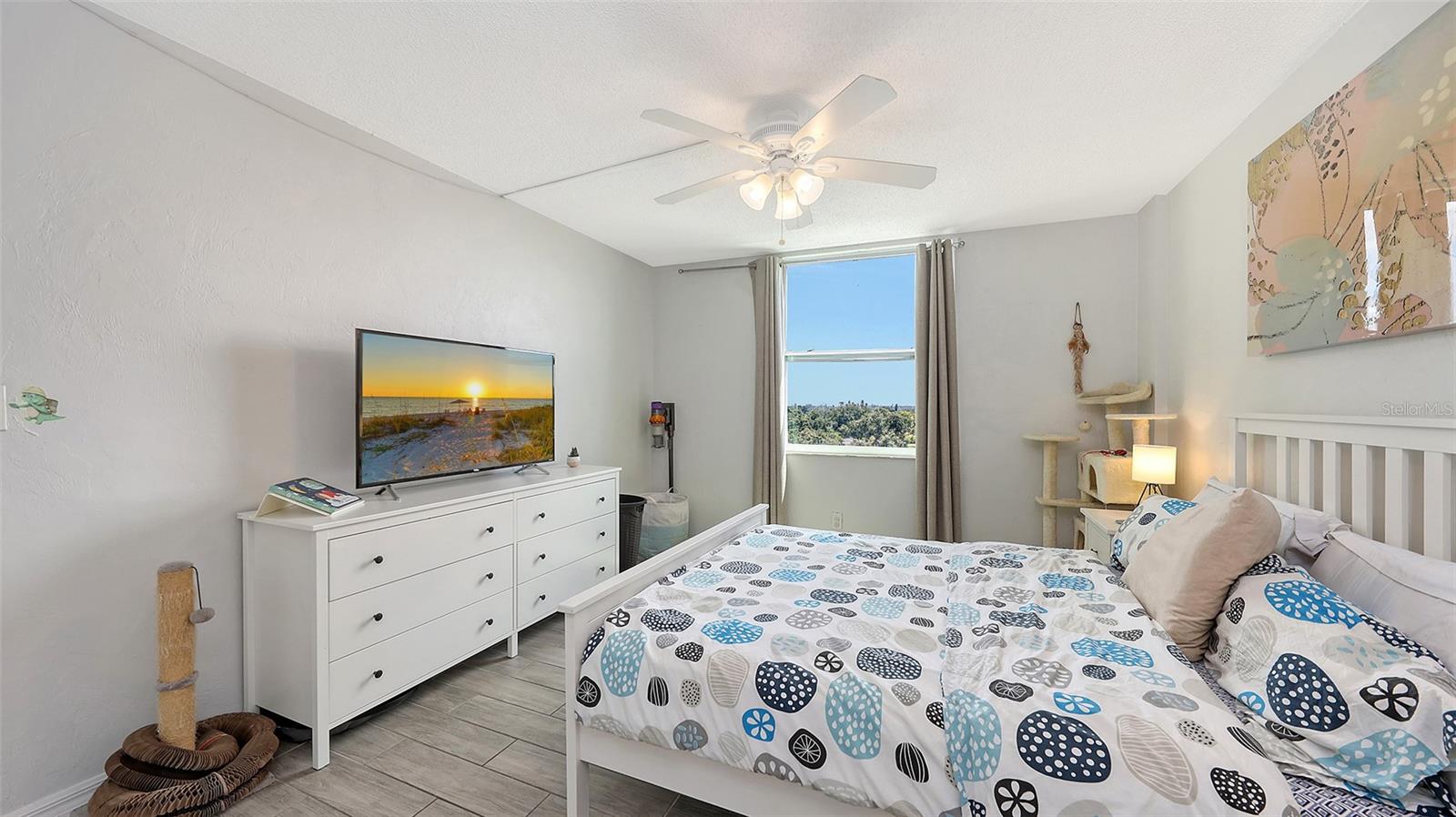 RAINTREE - Residential