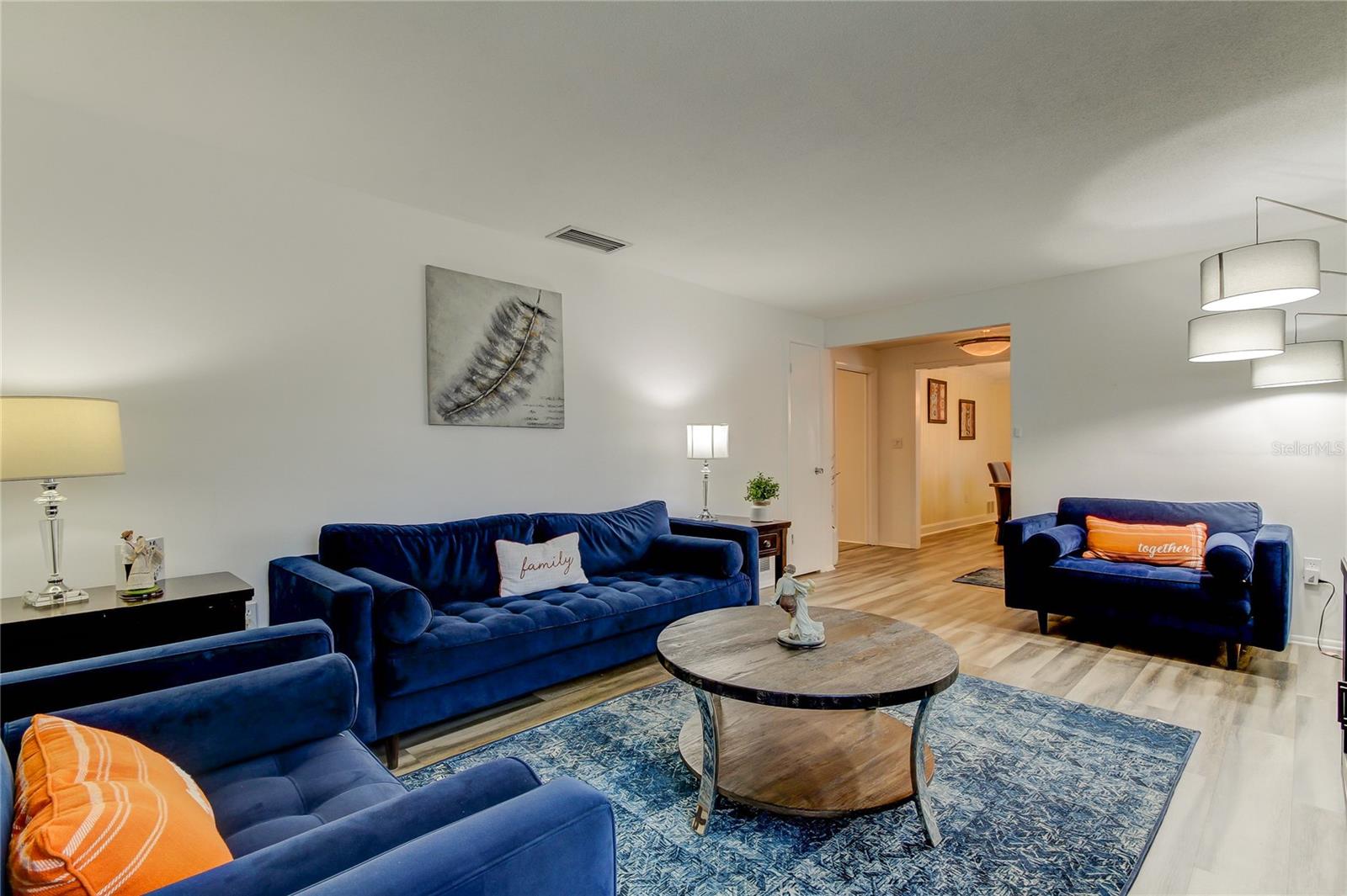 COLLEGE PARK - Residential