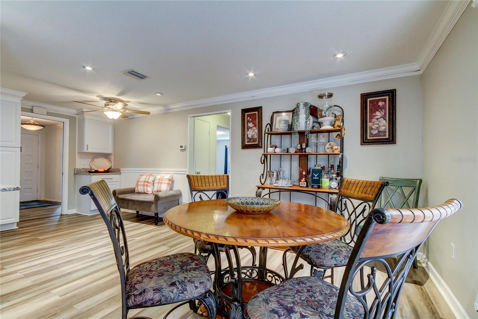 COLLEGE PARK - Residential