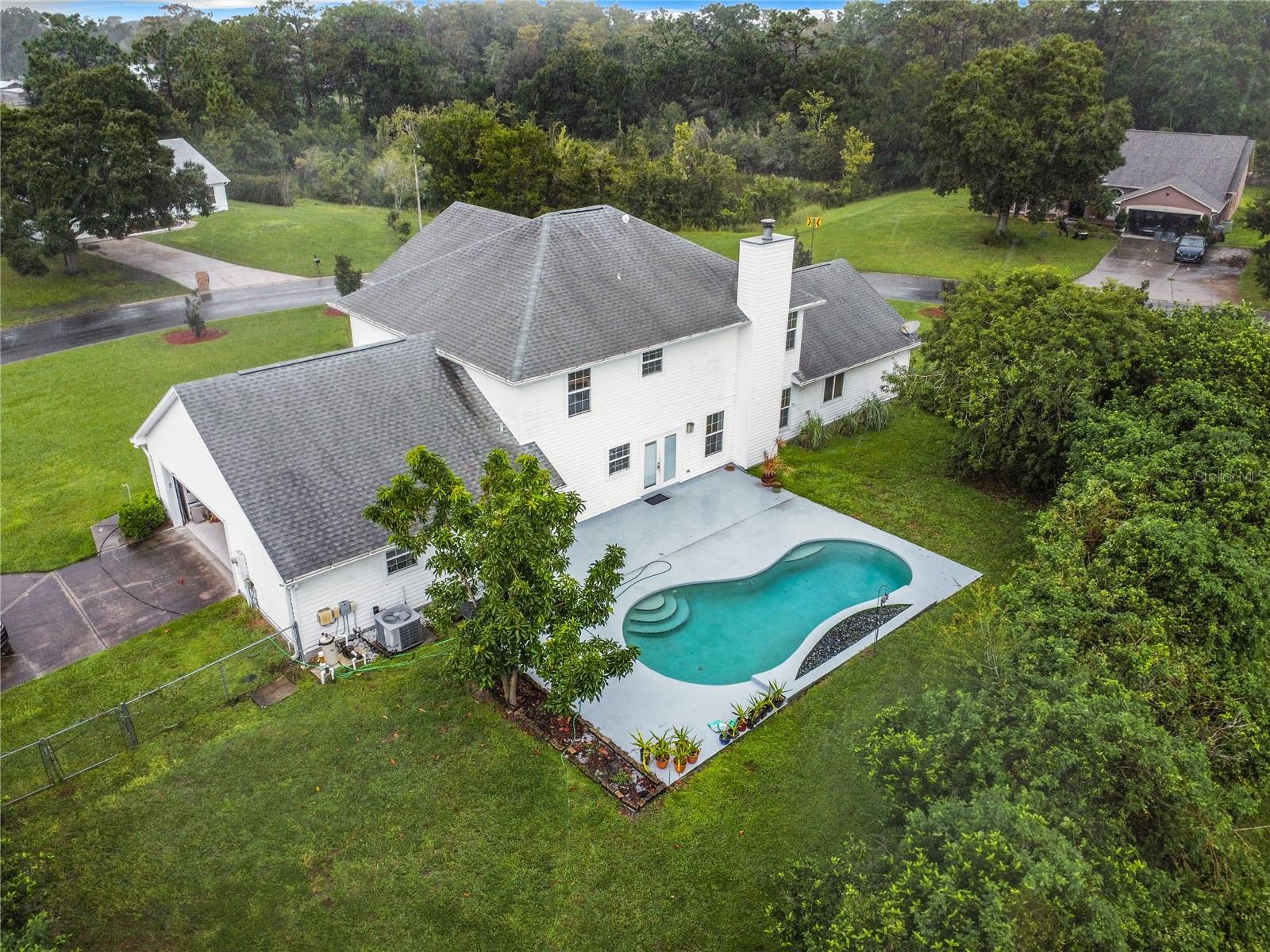 4155 QUAIL WOOD DRIVE