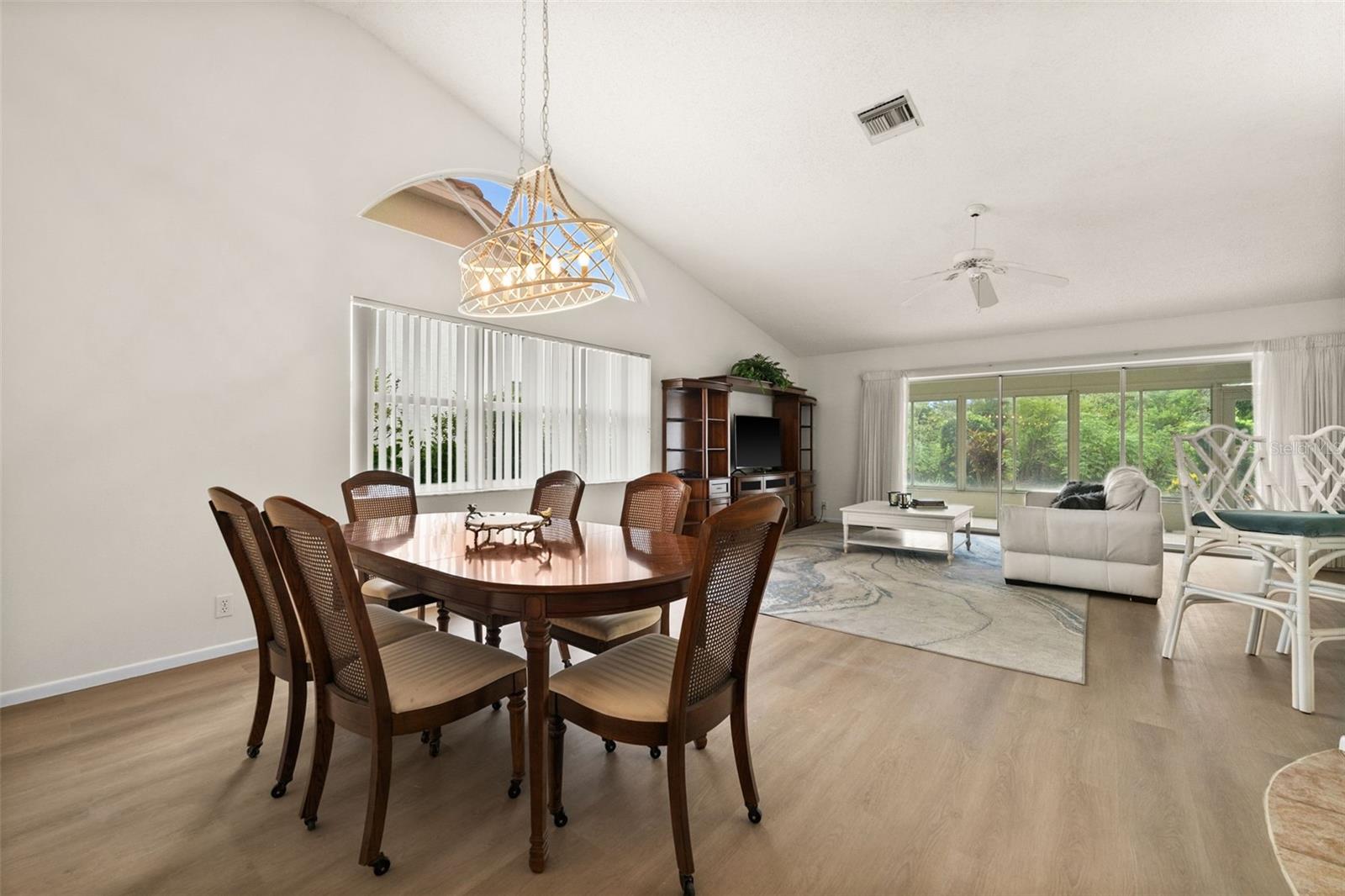 4825 TAMARACK TRAIL