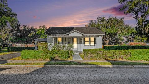 Tiny photo for 514 SW 2nd Avenue, Ocala, FL 34471 (MLS # O6390993)