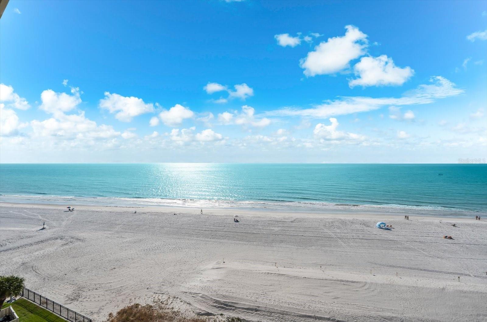 LA VISTANA CONDO - Residential