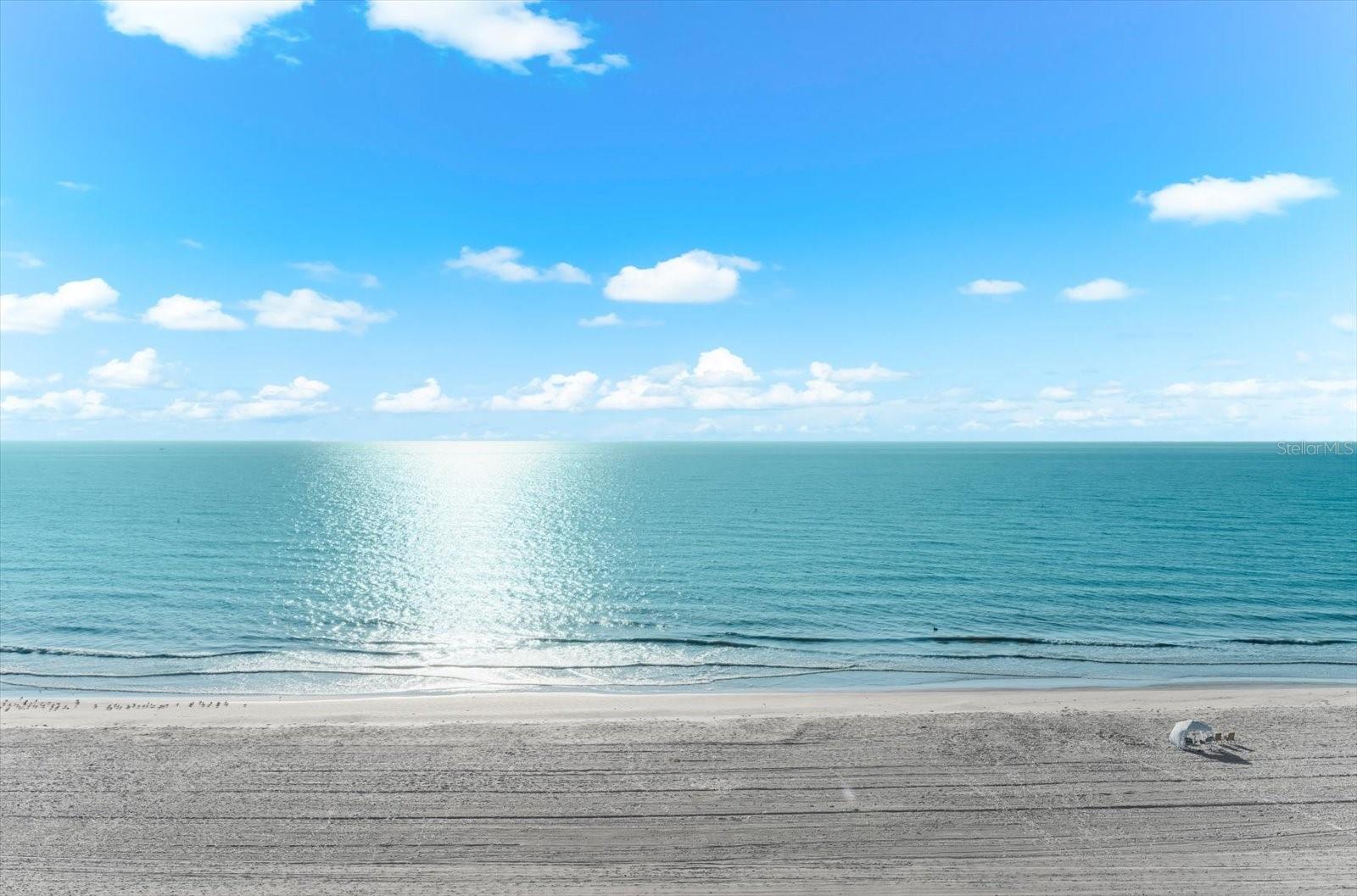 LA VISTANA CONDO - Residential