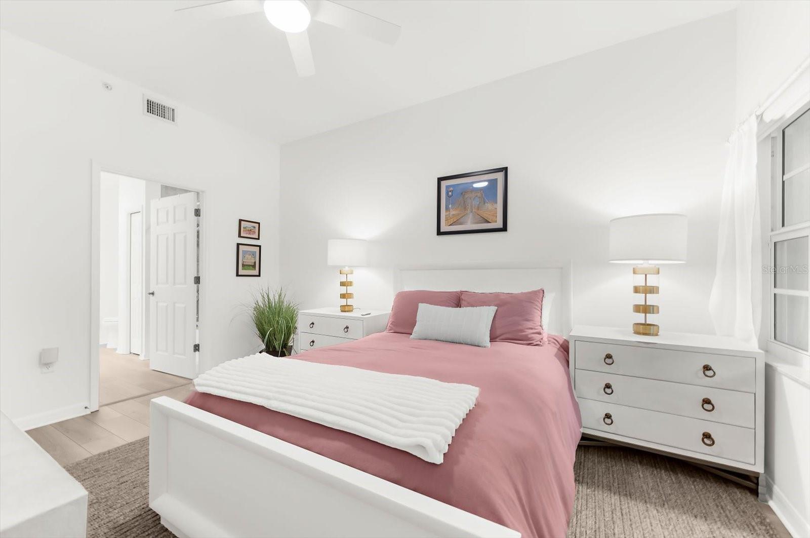 LA VISTANA CONDO - Residential