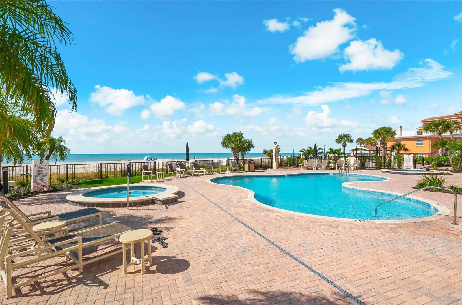 LA VISTANA CONDO - Residential