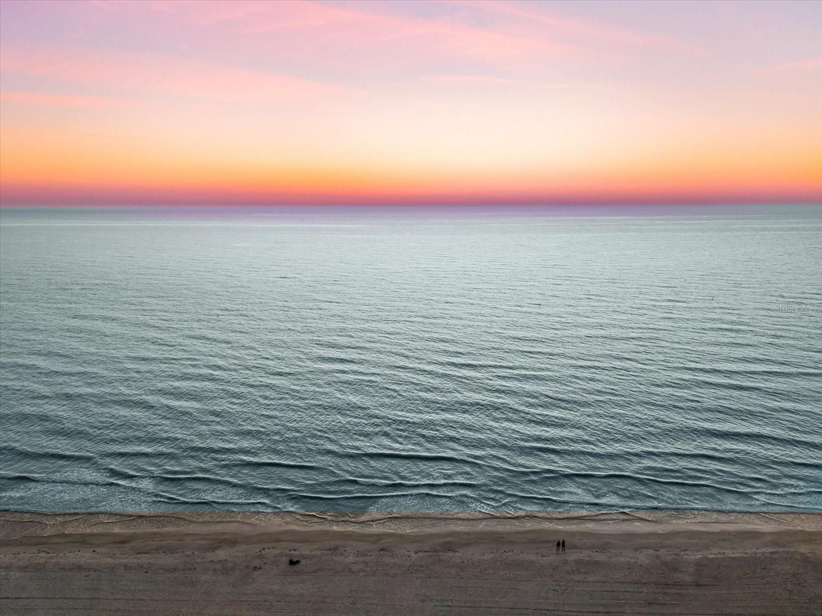 LA VISTANA CONDO - Residential