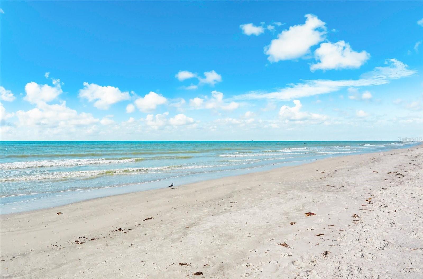 LA VISTANA CONDO - Residential