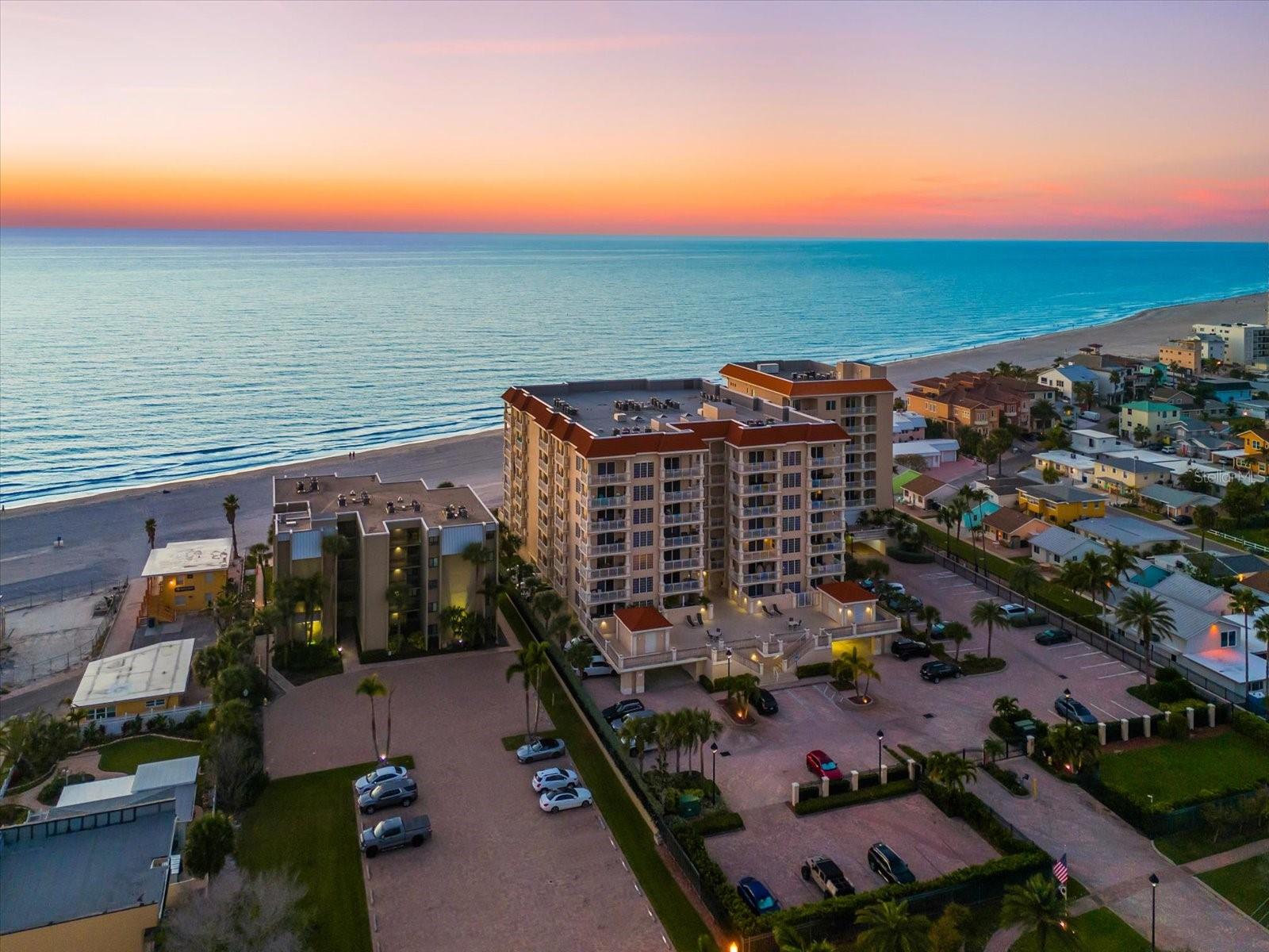 LA VISTANA CONDO - Residential