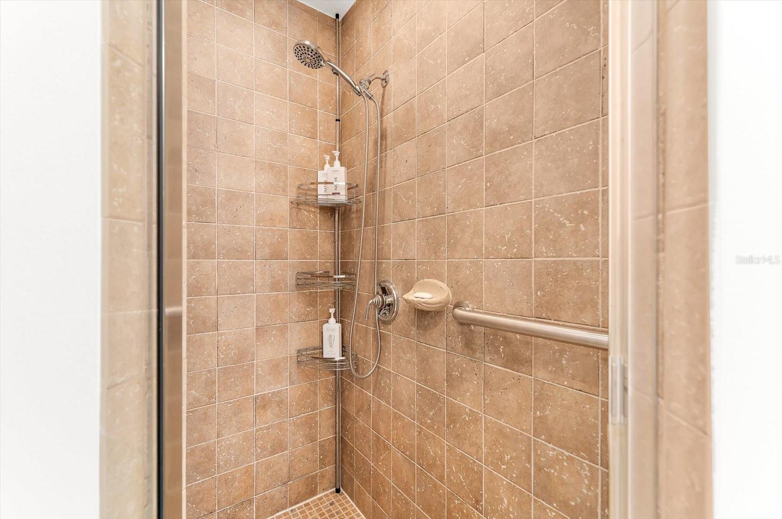 LA VISTANA CONDO - Residential