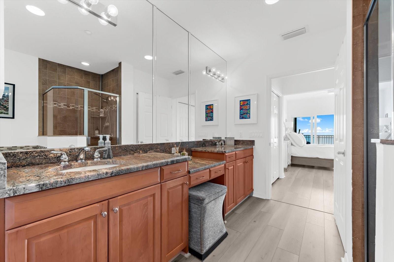 LA VISTANA CONDO - Residential