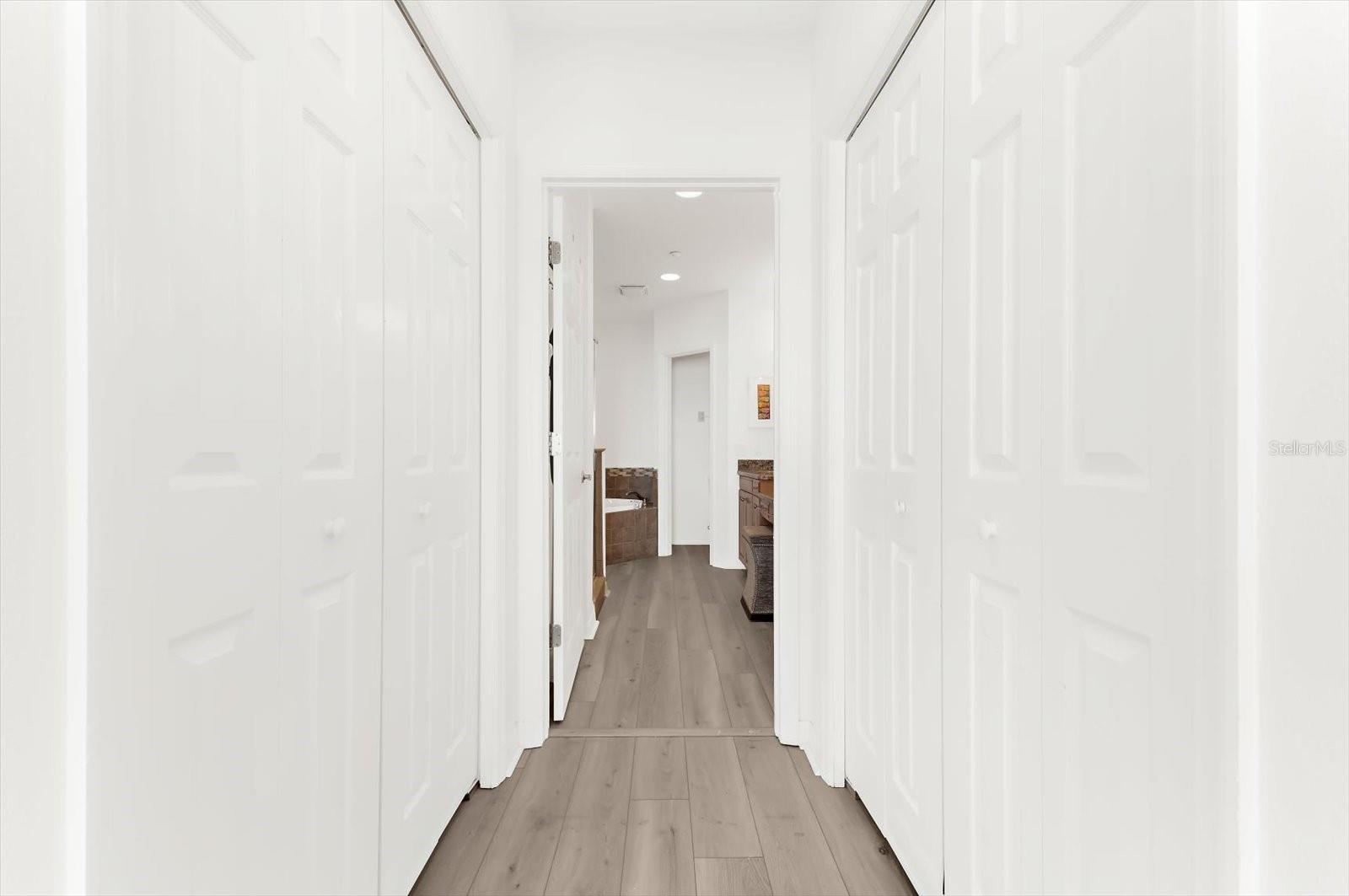 LA VISTANA CONDO - Residential