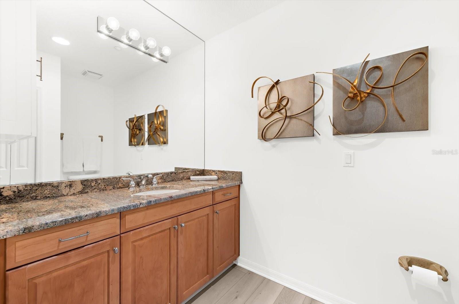 LA VISTANA CONDO - Residential