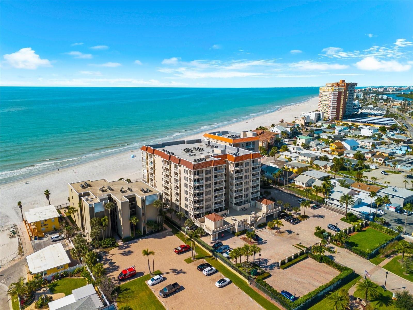 LA VISTANA CONDO - Residential