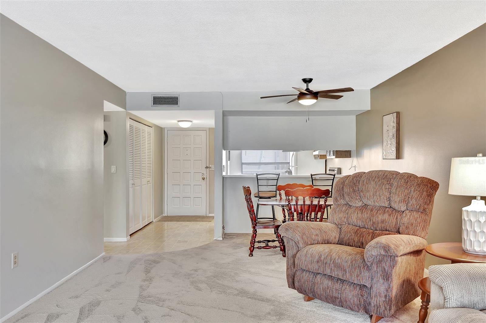 ISLANDER THE CONDO - Residential