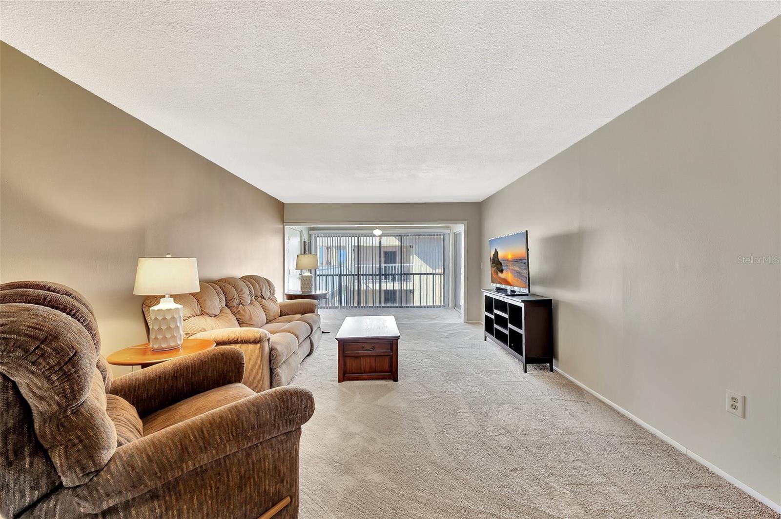 ISLANDER THE CONDO - Residential