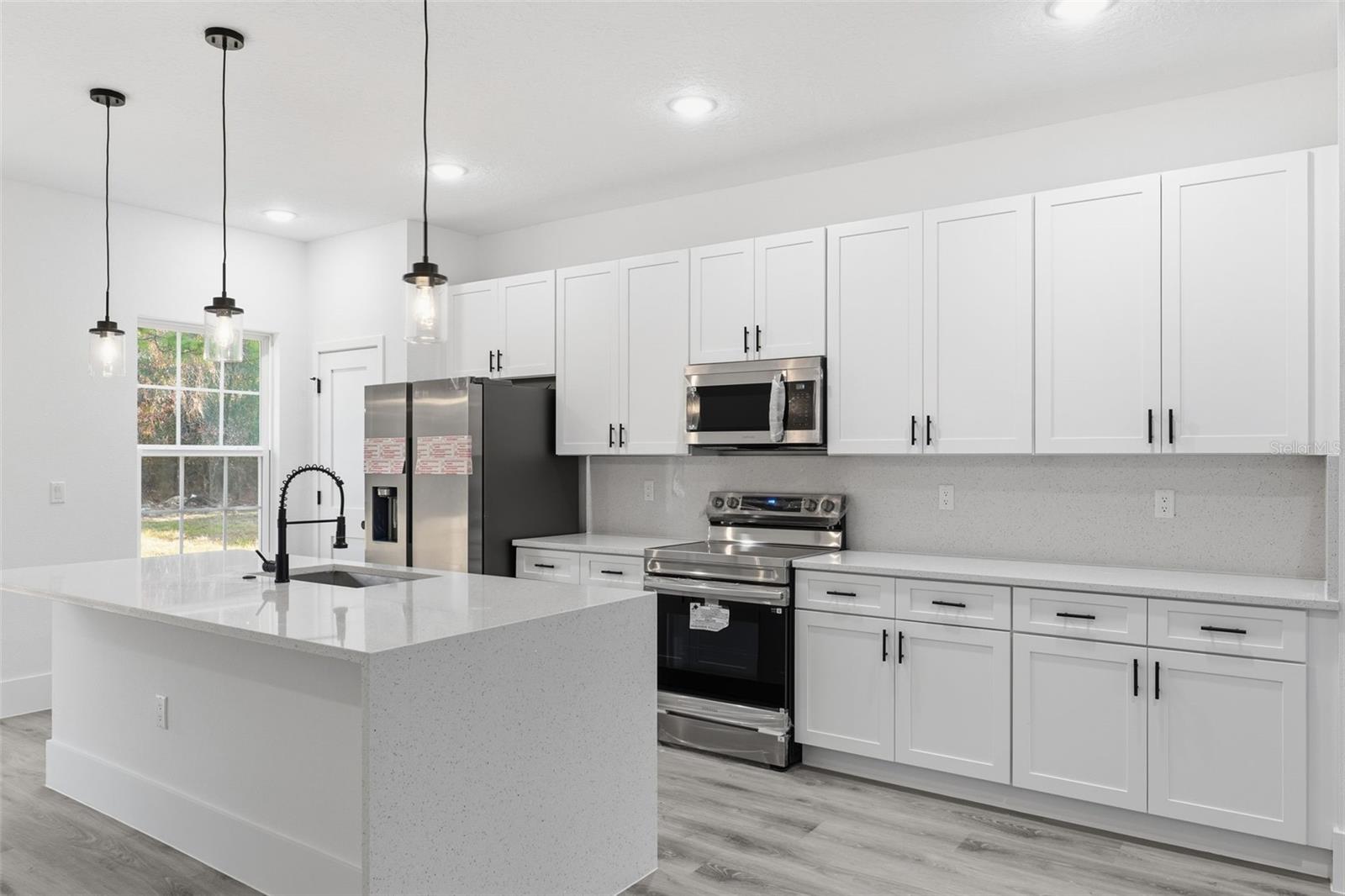 CITRUS SPGS UNIT 09 - Residential Lease