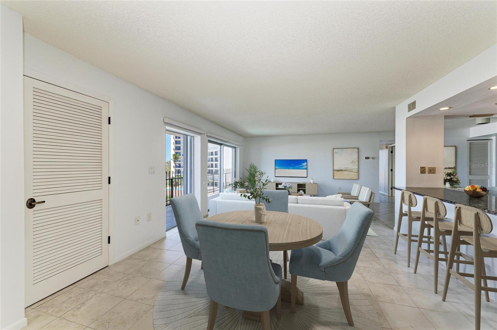 ST ARMAND TOWERS - Residential