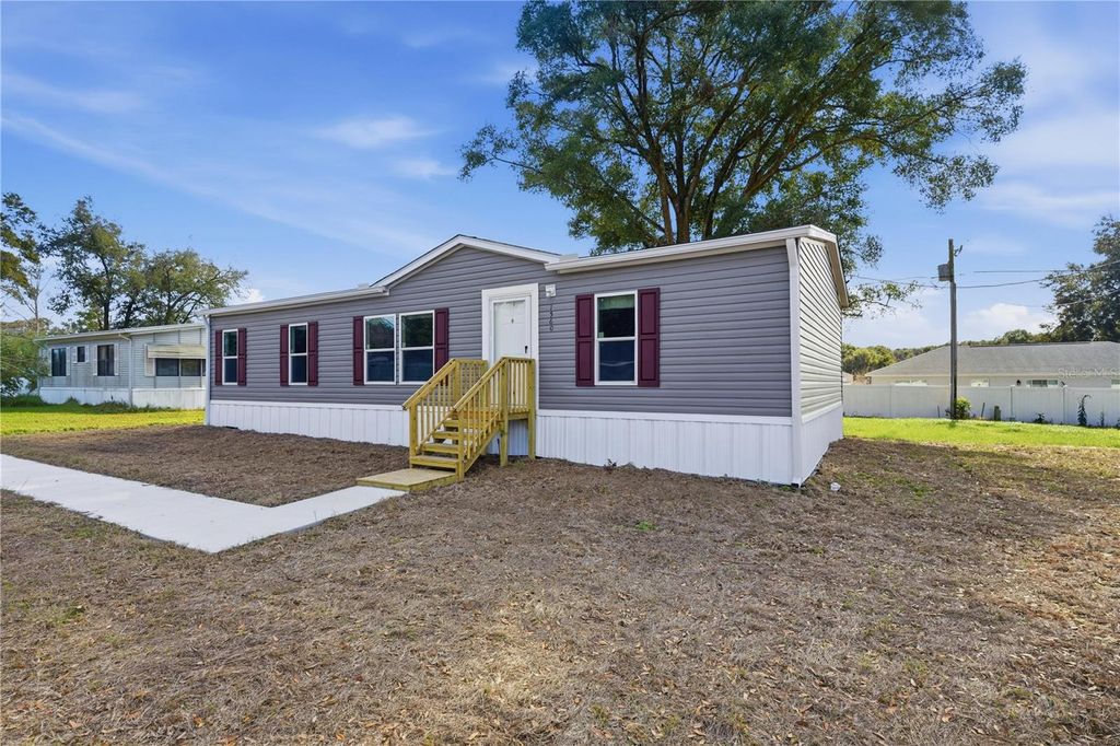 Photo of 1560 NE 162nd Street, Citra, FL 32113 (MLS # OM717262)