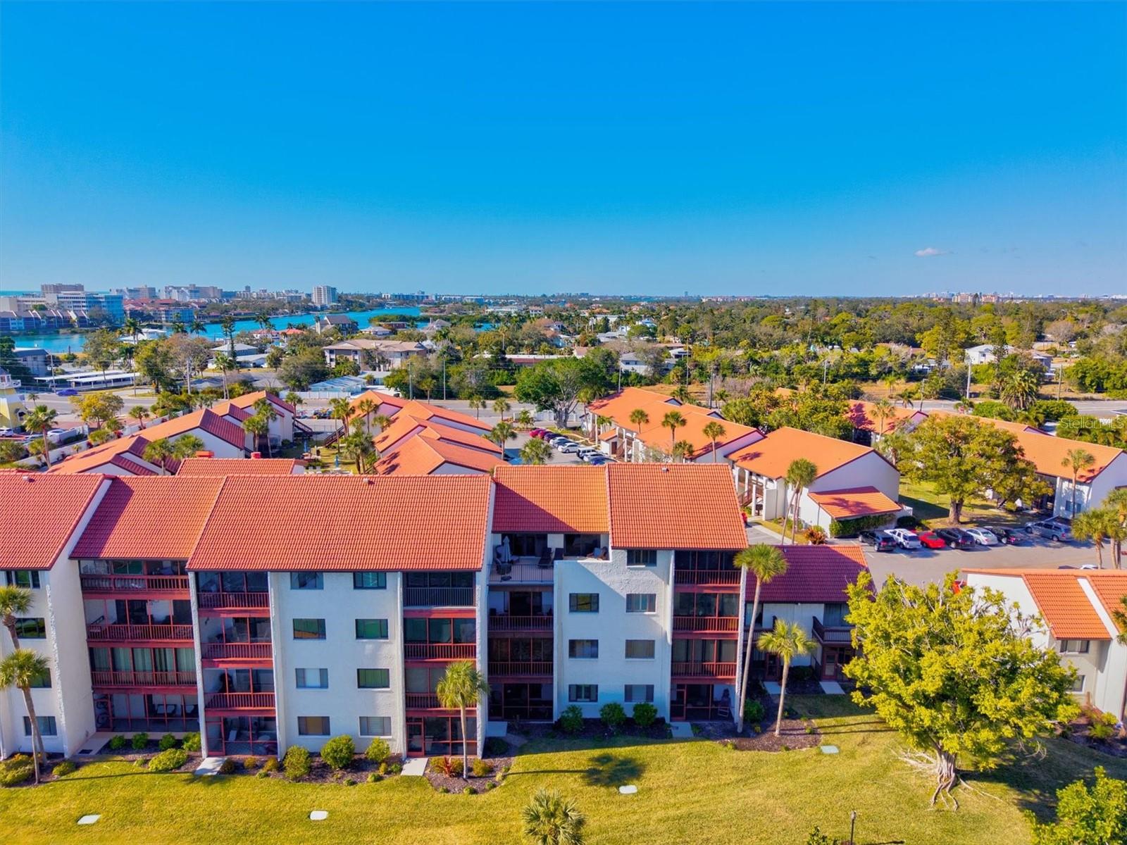 CASTEL DEL MARE - Residential